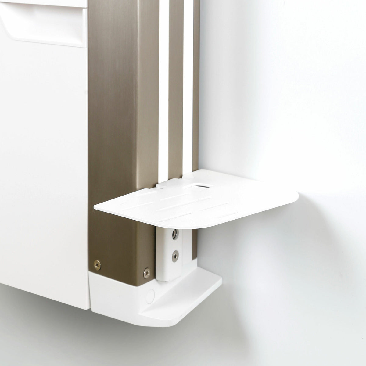 Ergotron Mounting Shelf for Scanner Enclosure - Snow White