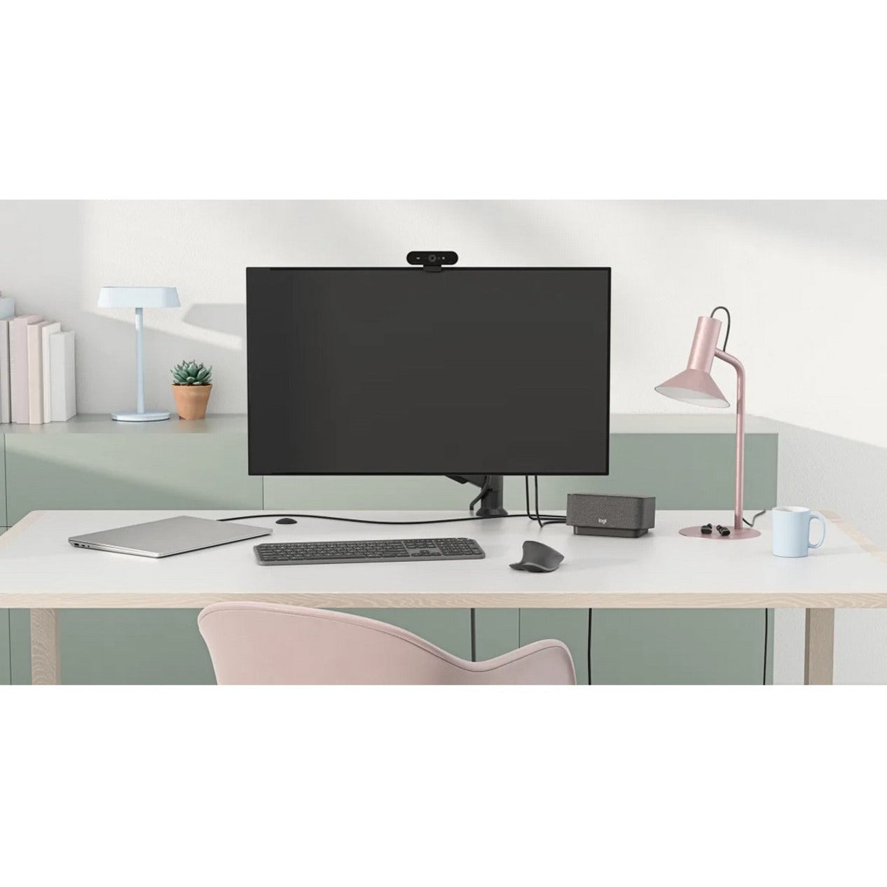 Logitech Logi Dock Docking Station