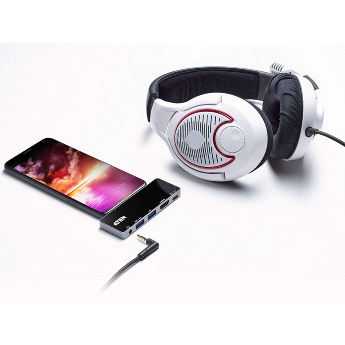ATEN UH3238 USB-C Travel Dock with Power Pass-Through