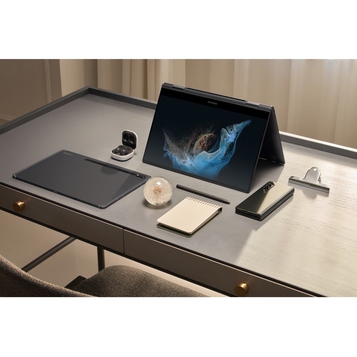 Samsung Galaxy Tab S8+ SM-X800 Tablet - 12.4" - Octa-core 2.99 GHz 2.40 GHz 1.70 GHz) - 8 GB RAM - 256 GB Storage - Android 12