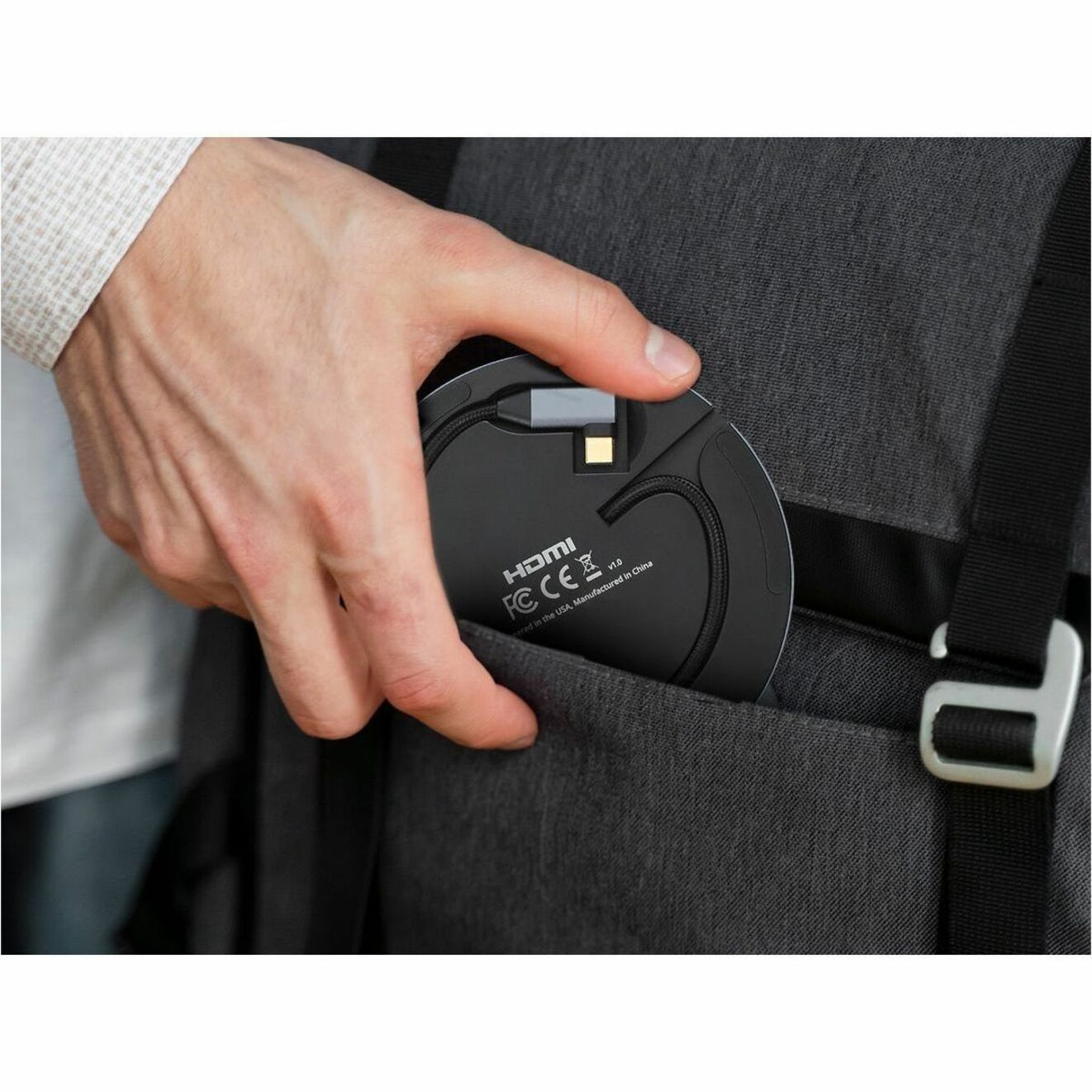 SIIG USB-C Multitask Hub Stand Holder - Tablets/Phones Stand - HDMI 4K60Hz - PD 100W - 2xUSB-A/USB-C 5Gbps - SD/Micro SD- 3.5mm Headset