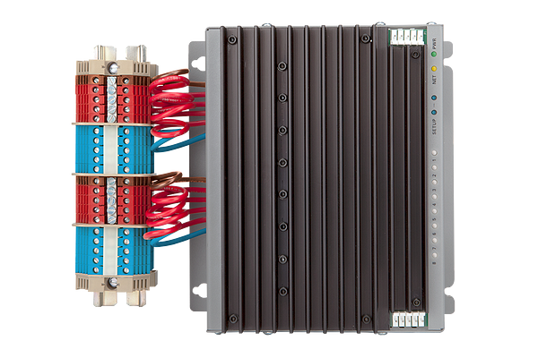 Crestron 8 Channel Universal Dimmer Module, 2 Feeds, 230V