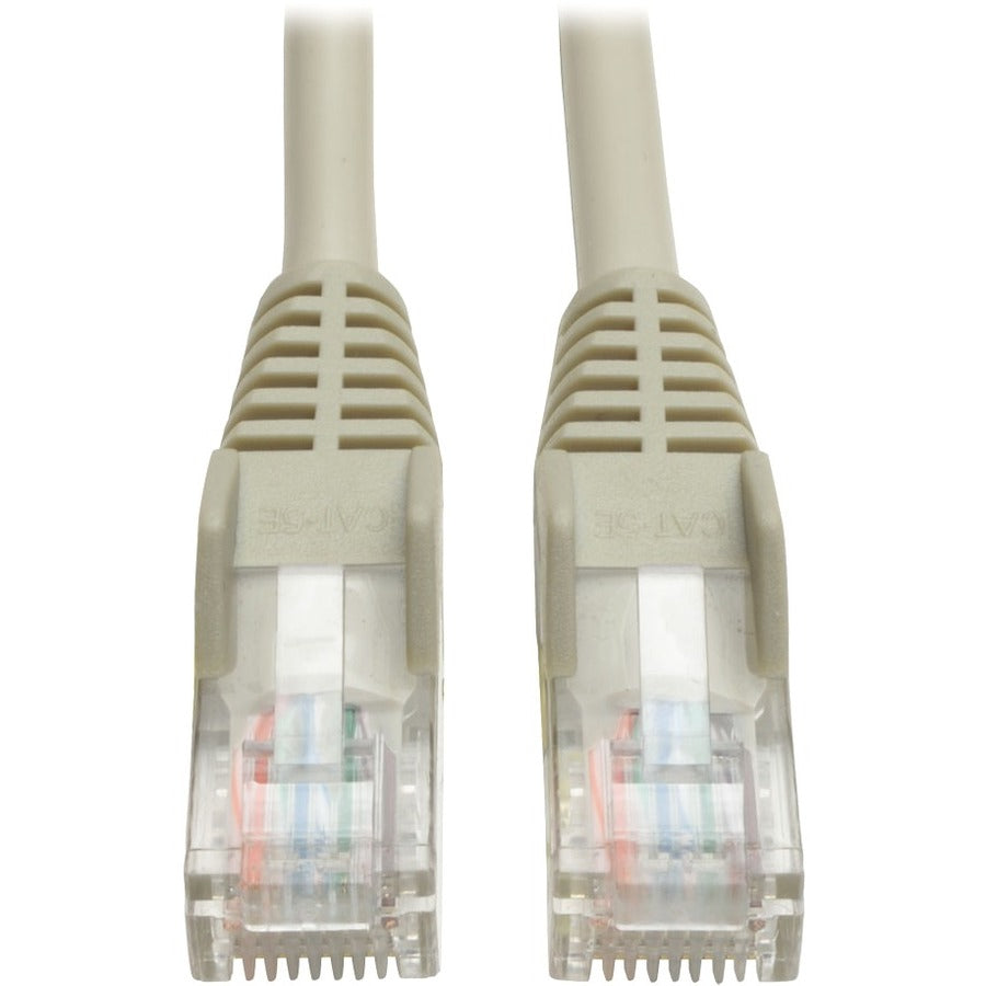 Tripp Lite Cat5e 350 MHz Snagless Molded (UTP) Ethernet Cable (RJ45 M/M) PoE Gray 5 ft. (1.52 m)
