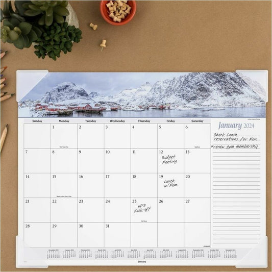 At-A-Glance Panoramic Seascape Desk Pad