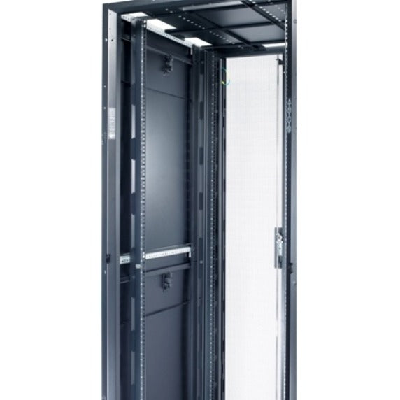 APC Vertical Mounting Rail with Square Holes