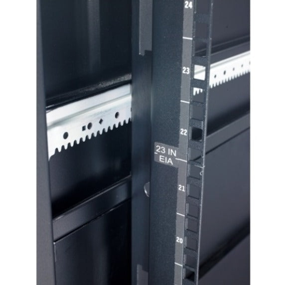 APC Vertical Mounting Rail with Square Holes
