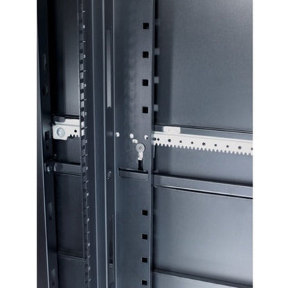 APC Vertical Mounting Rail with Square Holes