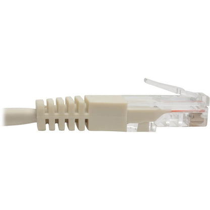 Tripp Lite Cat5e 350 MHz Molded (UTP) Ethernet Cable (RJ45 M/M) PoE White 7 ft. (2.13 m)