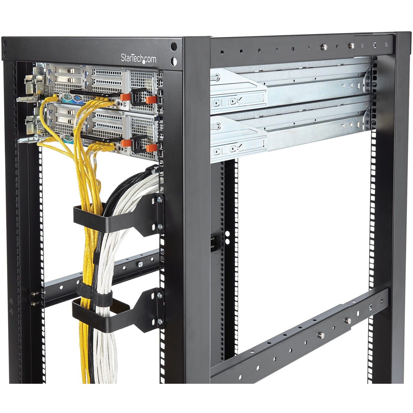 StarTech.com Multi-Directional Vertical Server Rack Cable Management D-Ring Hook 2.4x3.9in (6x10cm)