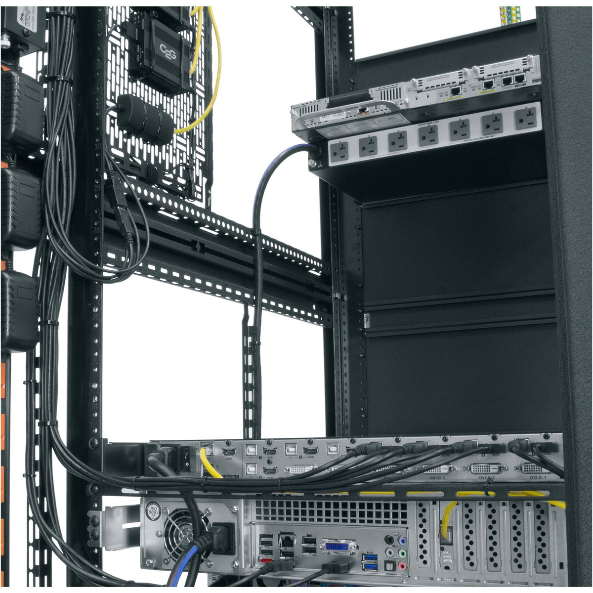 Middle Atlantic High Definition Rackmount Console