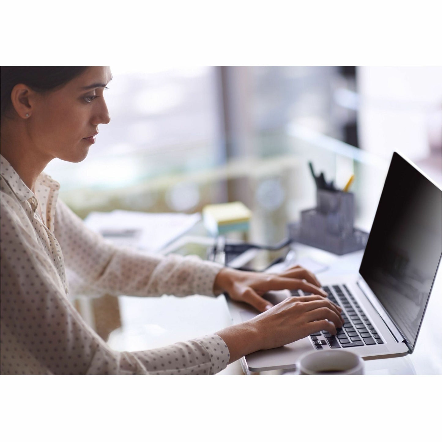 3M&trade; Touch Privacy Filter for 13.3in Full Screen Laptop 16:9 PF133W9E