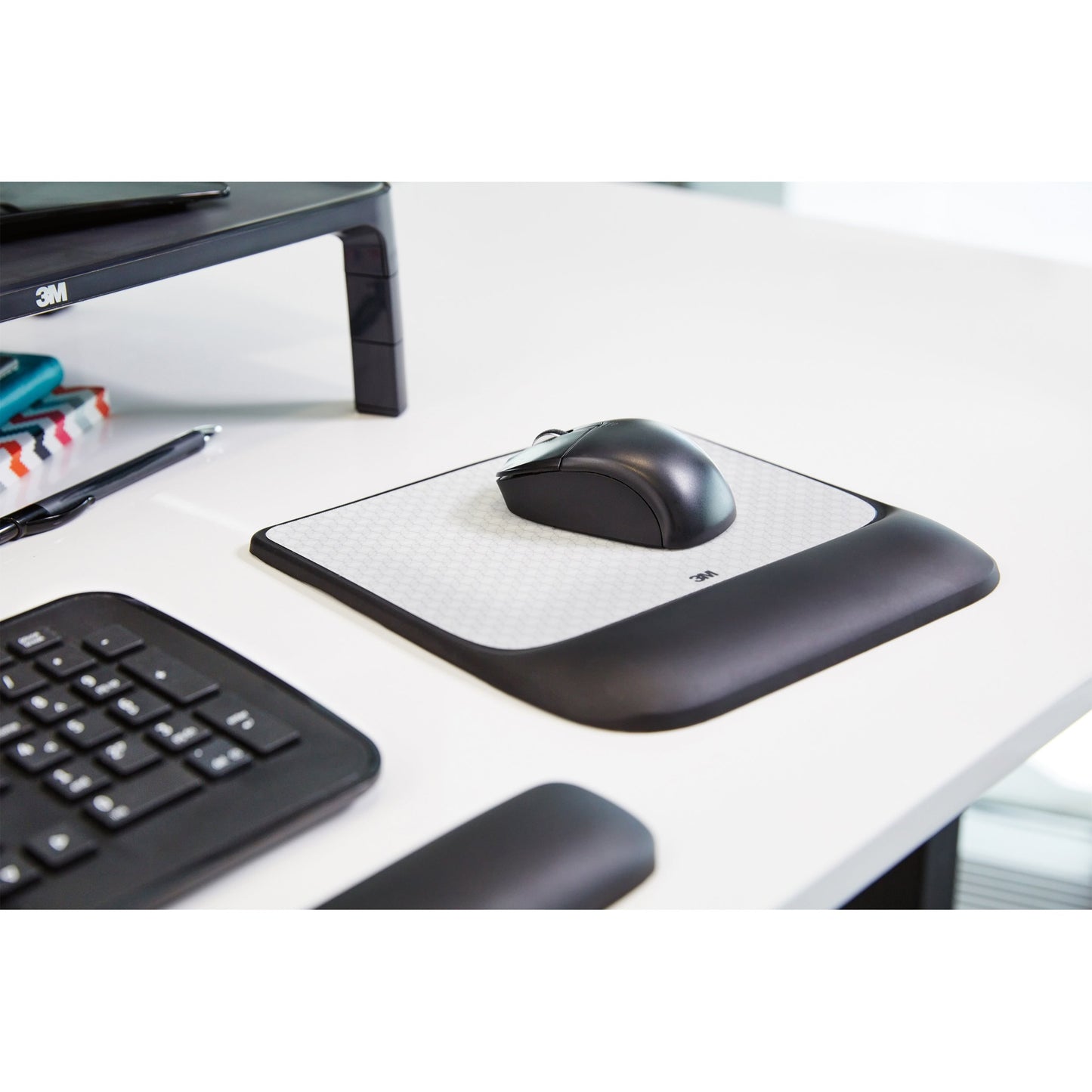 3M Precise Mouse Pad with Gel Wrist Rest