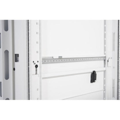 APC by Schneider Electric NetShelter SX 45U 600mm Wide x 1070mm Deep Enclosure with Sides White