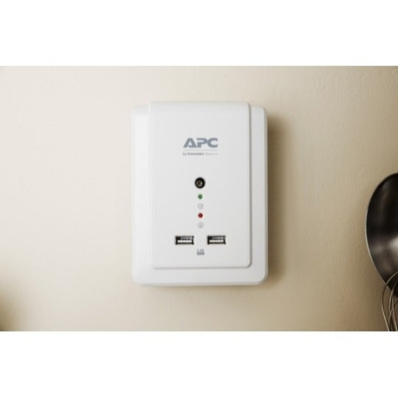 APC by Schneider Electric Essential SurgeArrest 6 Outlet Wall Mount With USB 120V