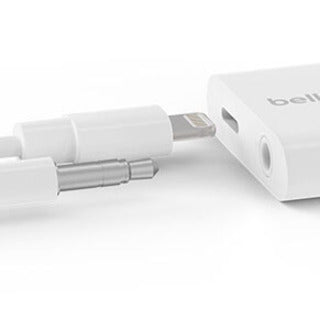 Belkin 3.5 mm Audio and Charge for iPhone and iPad Lightning Adapter