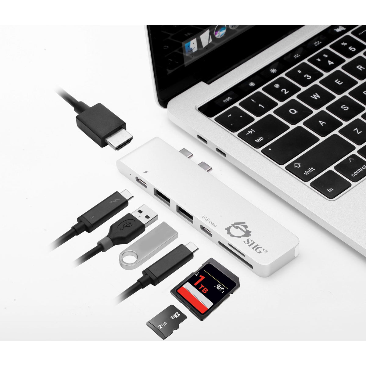 SIIG Thunderbolt 3 USB-C Hub HDMI with Card Reader & PD Adapter - Silver