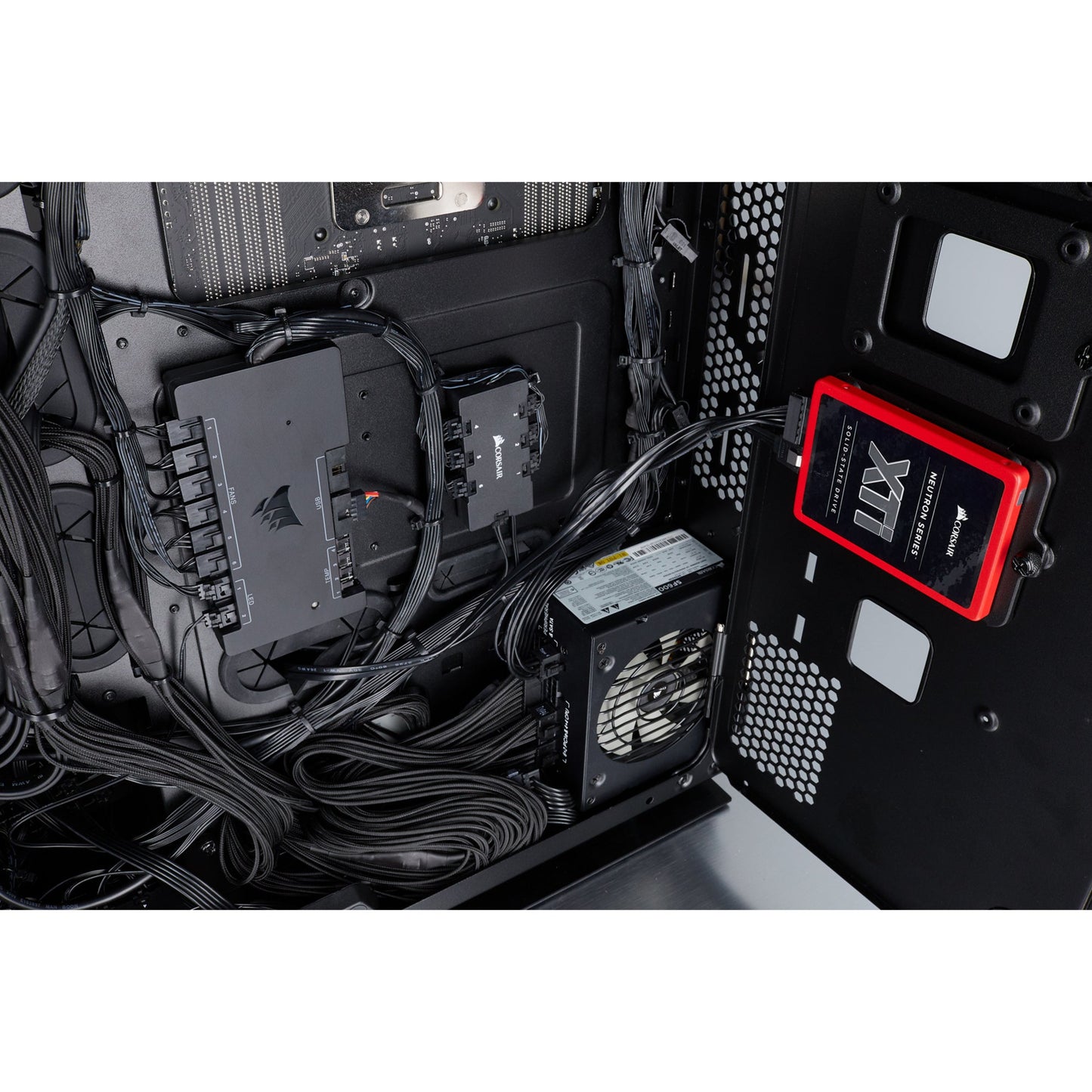 Corsair Obsidian Series 1000D Super-Tower Case