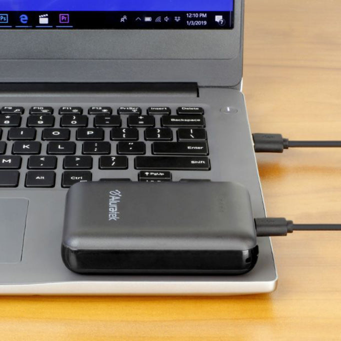 Aluratek 10000 mAh Portable Battery Charger