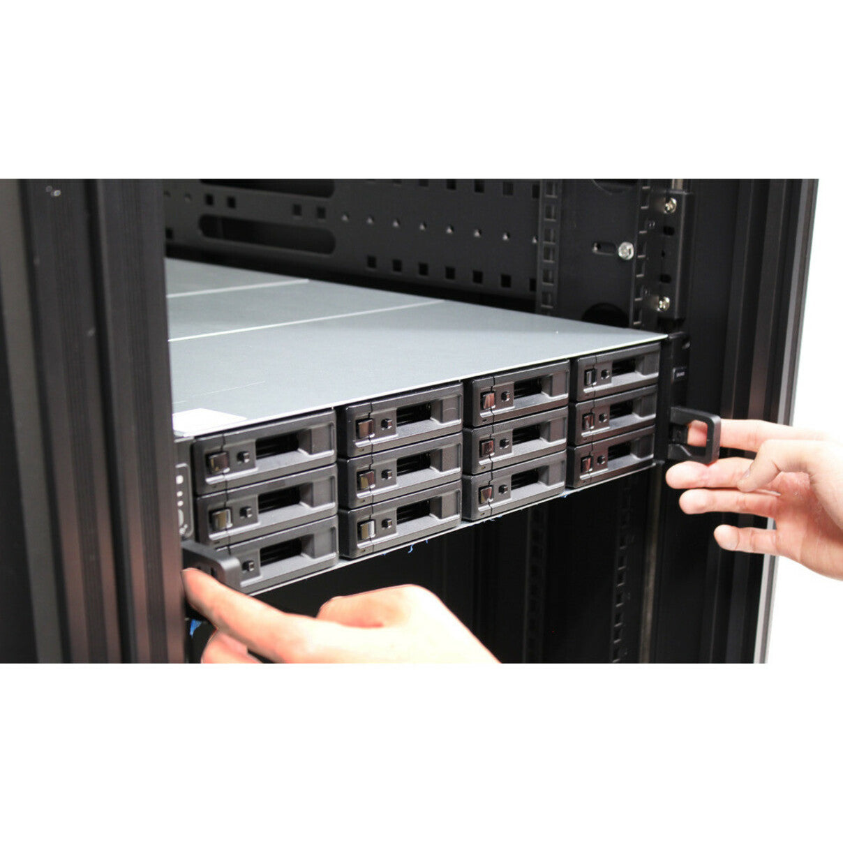 Synology Unified Controller UC3200 Active-Active IP SAN for Mission-Critical Environments