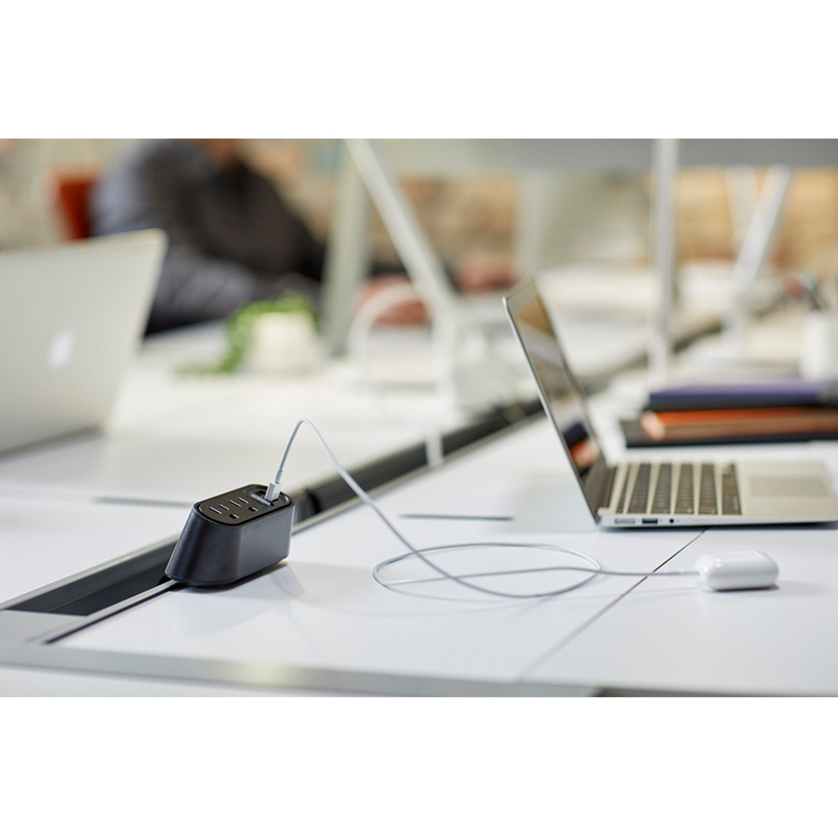 Chief Desktop Power Center