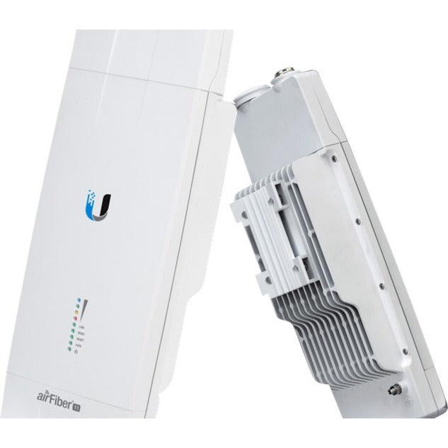 Ubiquiti Licensed Backhaul Radio