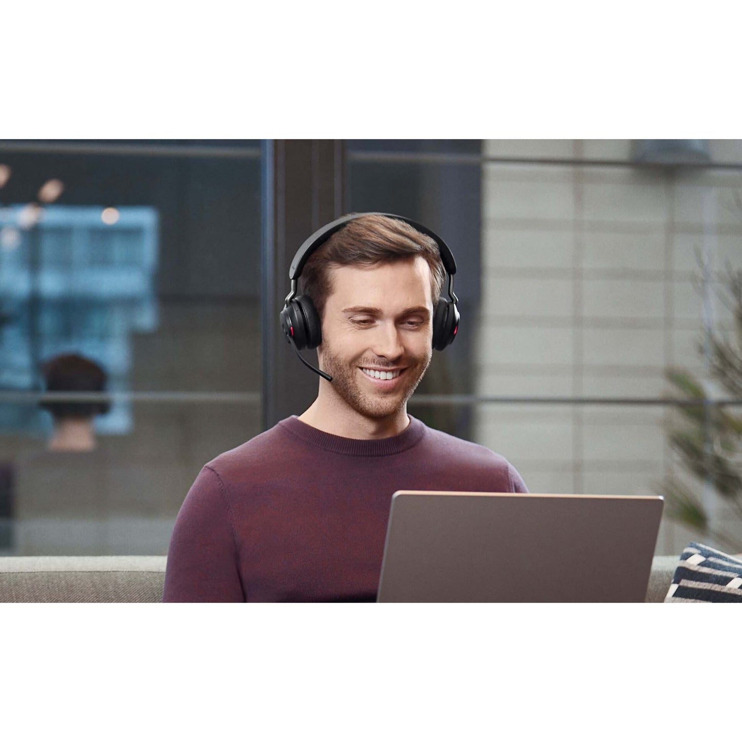 Jabra Evolve2 65 Headset with Desk Stand