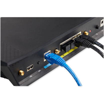 StarTech.com 100 RJ45 Dust Covers - Reusable RJ45 Blanking Plug/ Dust Cap - Snap In Ethernet/LAN Port Protector/ Blocker for Hubs/Switches