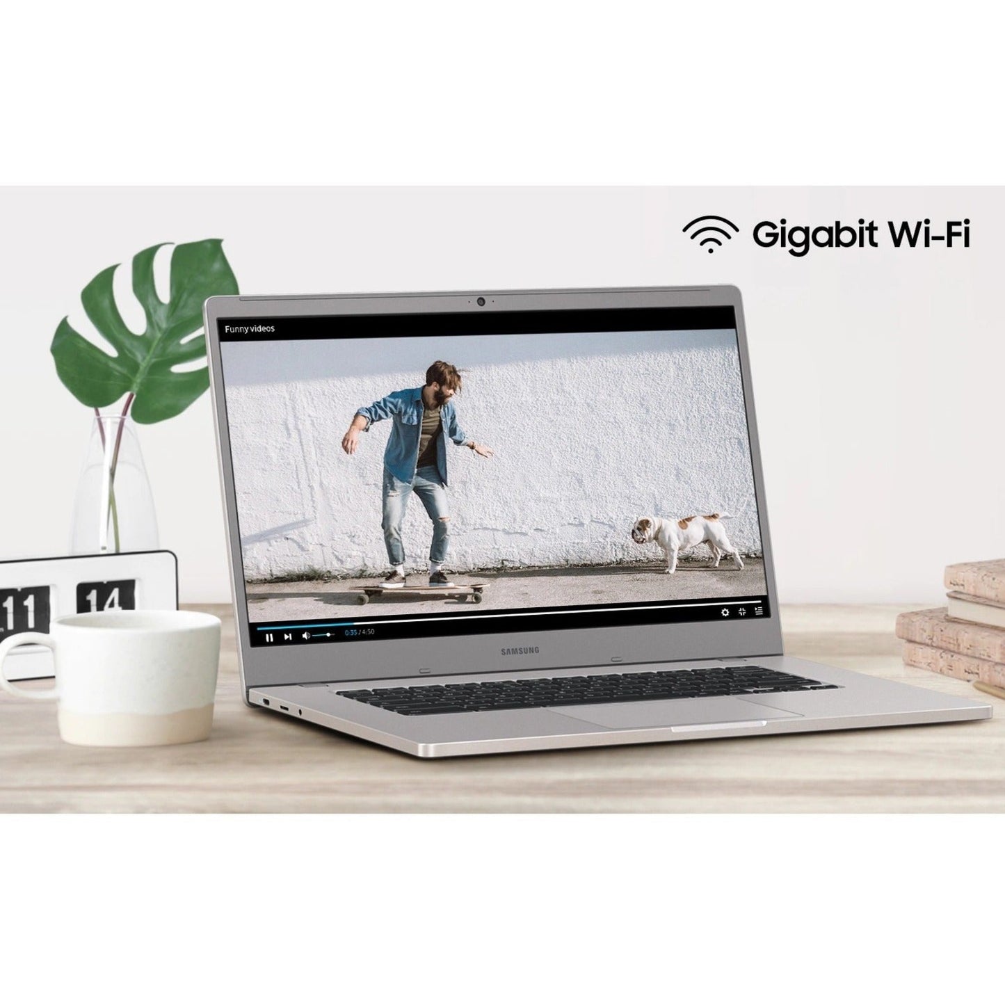 Samsung Chromebook 4+ XE350XBA 15.6" Chromebook - Intel Celeron N4020 - 4 GB Total RAM - 32 GB Flash Memory - Platinum Titan