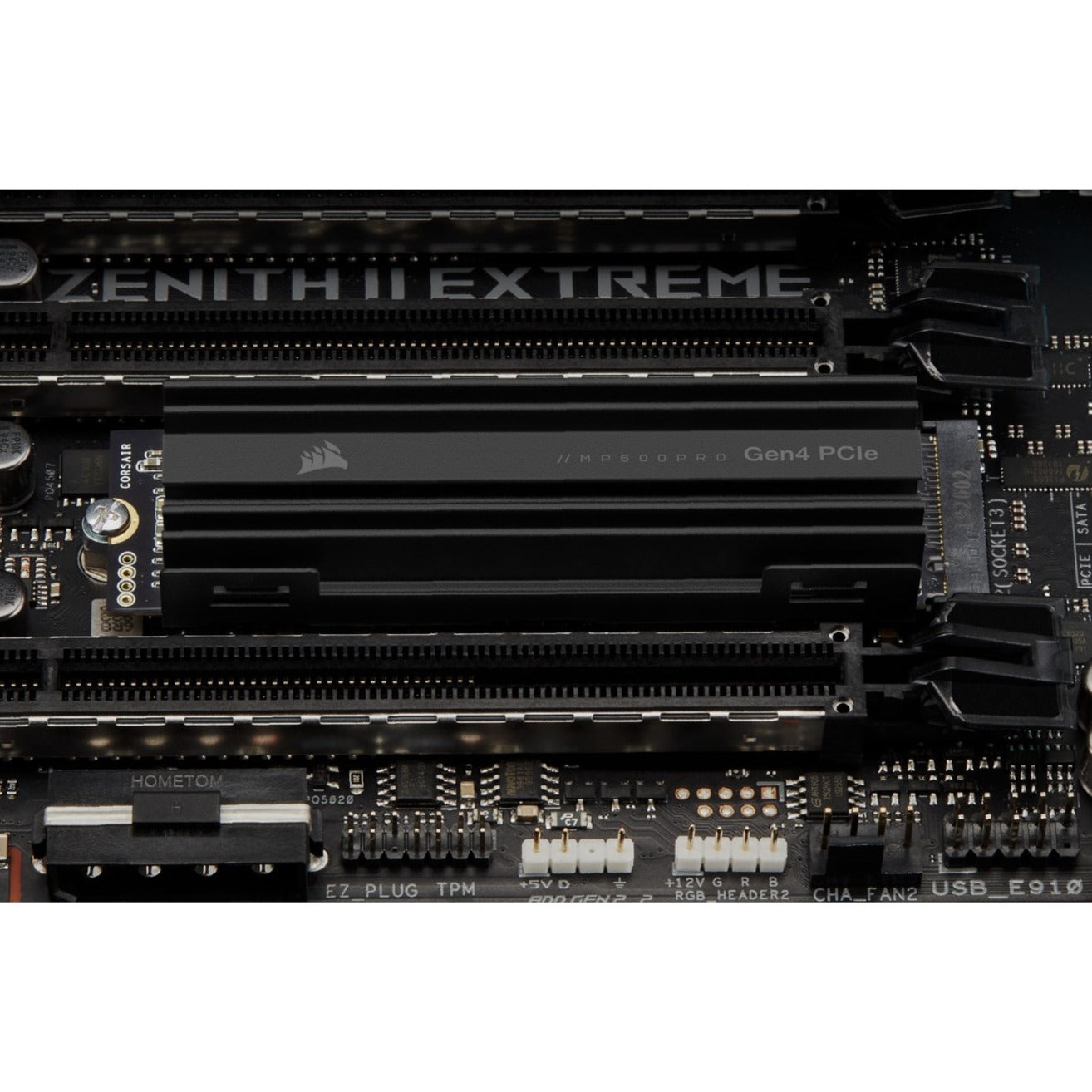 Corsair MP600 PRO 1 TB Solid State Drive - M.2 2280 Internal - PCI Express NVMe (PCI Express NVMe 4.0 x4)