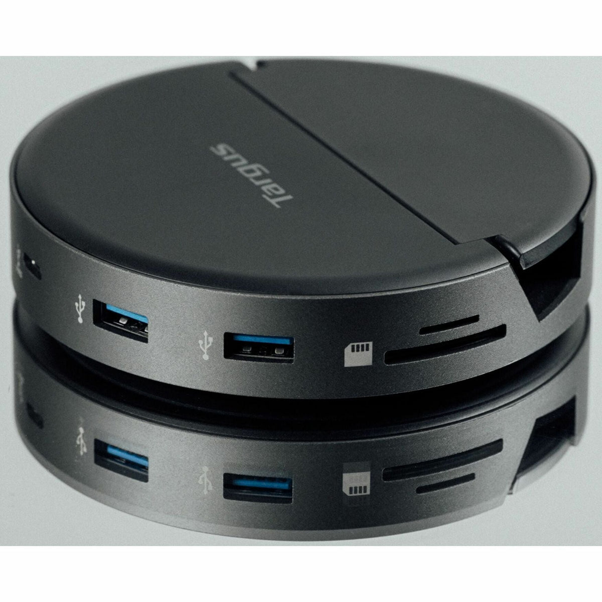 Targus Universal USB-C Phone Dock