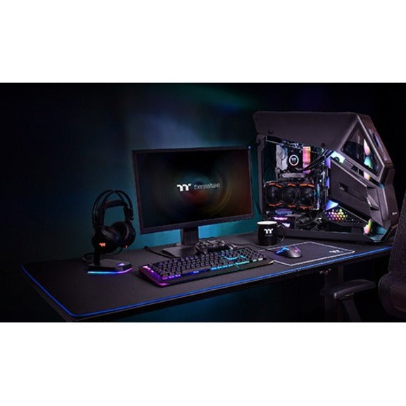 Thermaltake M900 XXL RGB Mouse Pad