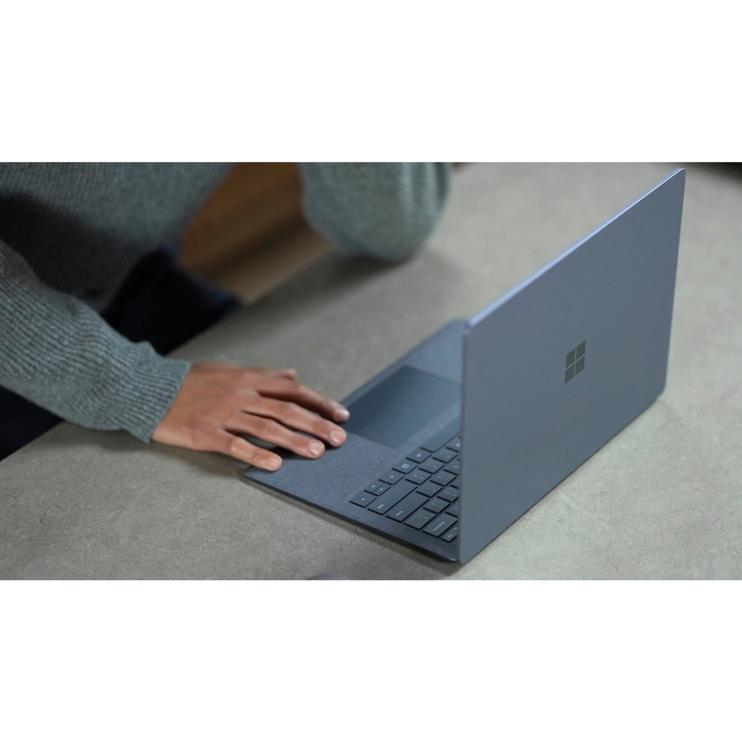 Microsoft Surface Laptop 4 13.5" Touchscreen Notebook - 2256 x 1504 - Intel Core i7 11th Gen i7-1185G7 Quad-core (4 Core) - 16 GB Total RAM - 512 GB SSD - Ice Blue