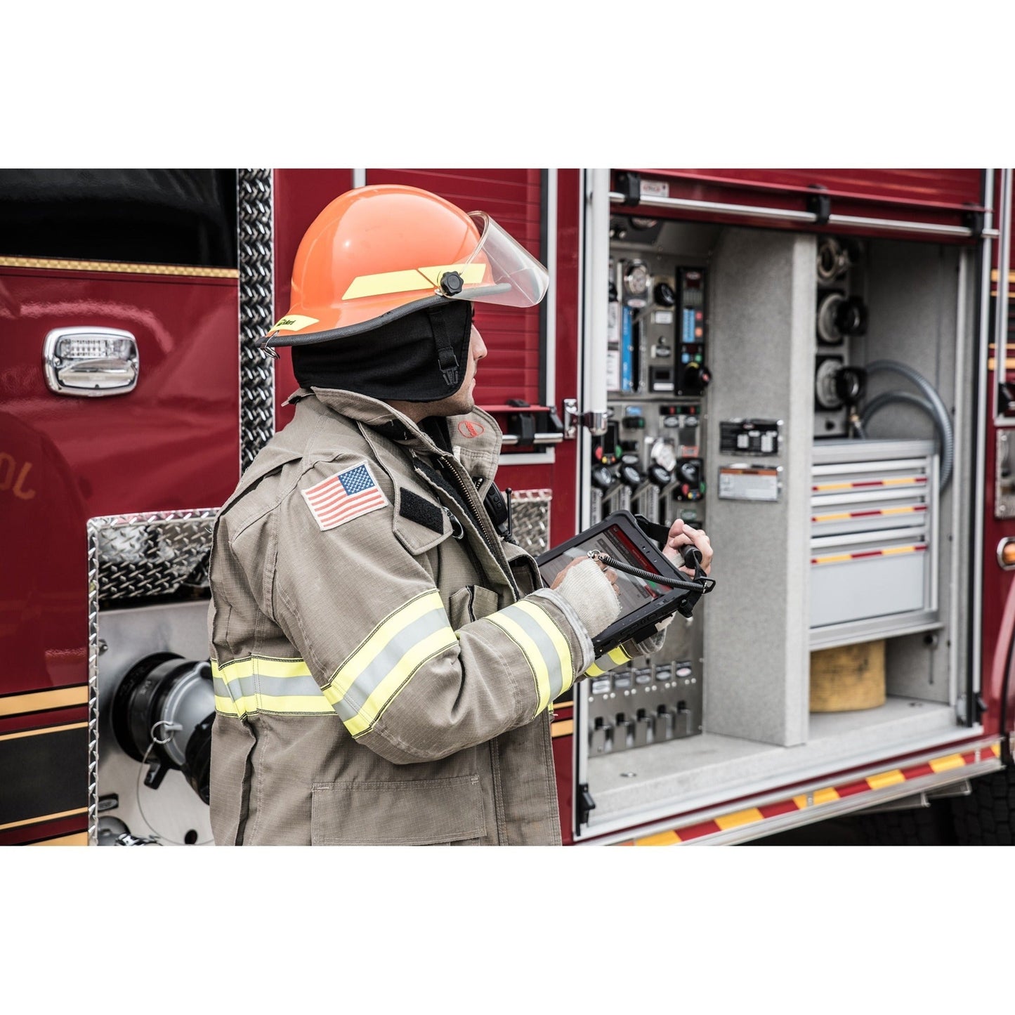 Zebra XSLATE L10 Rugged Tablet - 10.1" WUXGA - Core i5 8th Gen i5-8250U Quad-core (4 Core) 1.60 GHz - 8 GB RAM - 128 GB SSD - Windows 10 Pro 64-bit