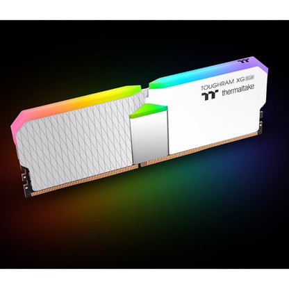 Thermaltake TOUGHRAM XG RGB Memory DDR4 4600MHz 16GB (8GB x2)-White
