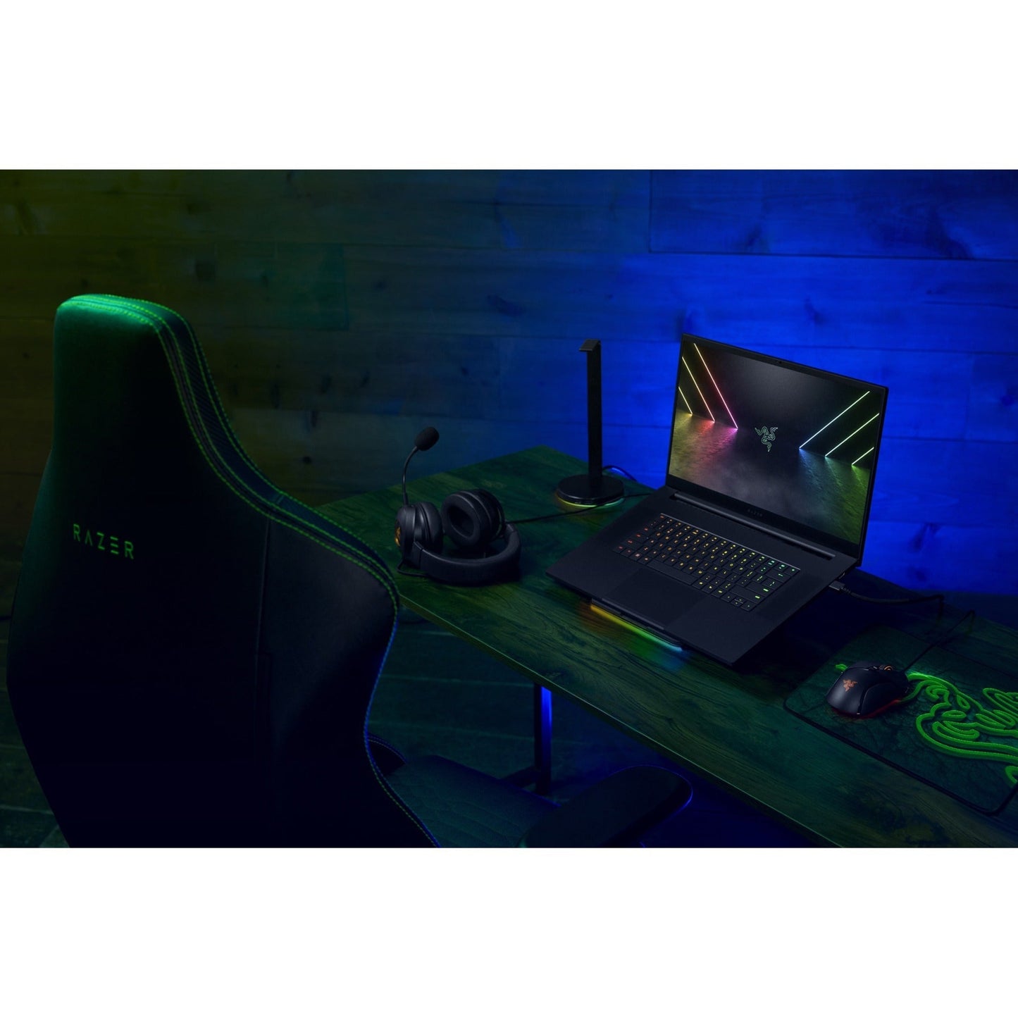 Razer Blade 17 17.3" Gaming Notebook - QHD - 2560 x 1440 - Intel Core i7 12th Gen i7-12800H Tetradeca-core (14 Core) 1.80 GHz - 16 GB Total RAM - 1 TB SSD - Black