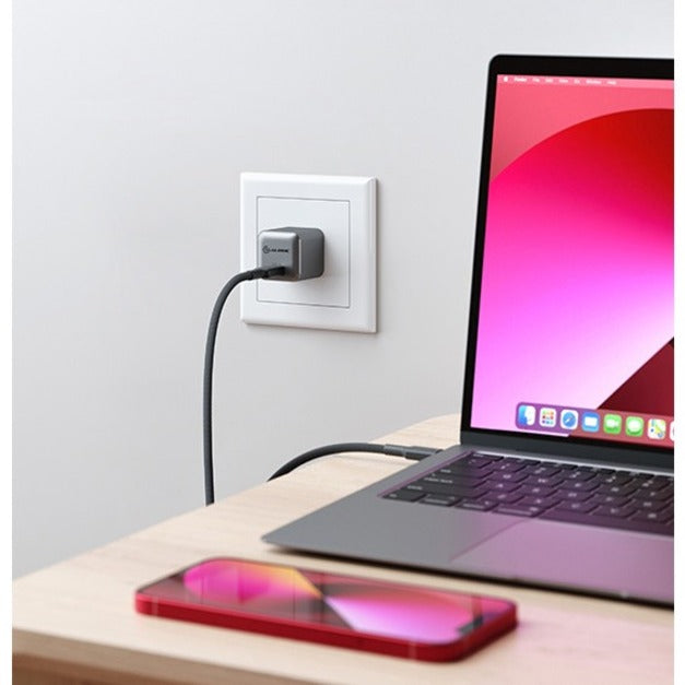 Alogic 30W Rapid Power USB-C Mini GaN Charger