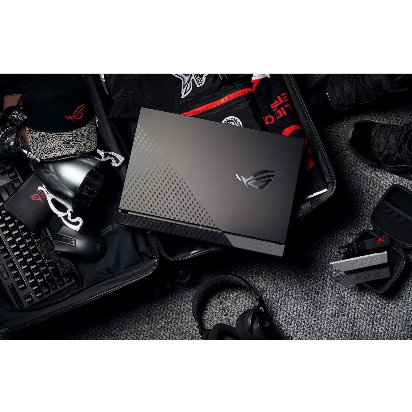 Asus ROG Strix SCAR 15 G533 G533ZS-DS94 15.6" Gaming Notebook - QHD - 2560 x 1440 - Intel Core i9 12th Gen i9-12900H Tetradeca-core (14 Core) 2.50 GHz - 16 GB Total RAM - 1 TB SSD - Off Black