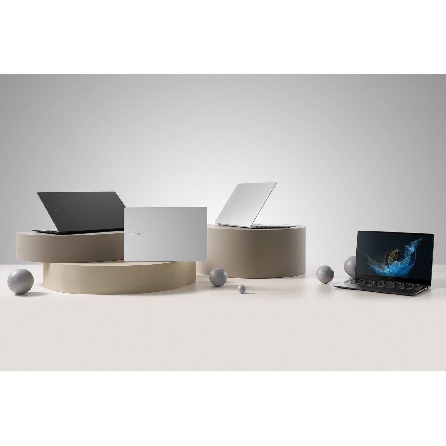 Samsung Galaxy Book2 Pro NP934XED-KB1US 13.3" Notebook - Full HD - 1920 x 1080 - Intel Core i5 12th Gen i5-1240P 1.70 GHz - Intel Evo Platform - 16 GB Total RAM - 16 GB On-board Memory - 256 GB SSD - Silver