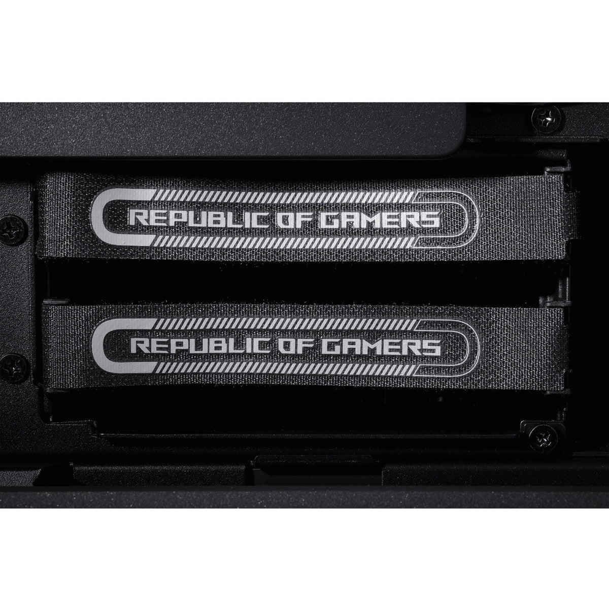 Asus ROG Hyperion GR701