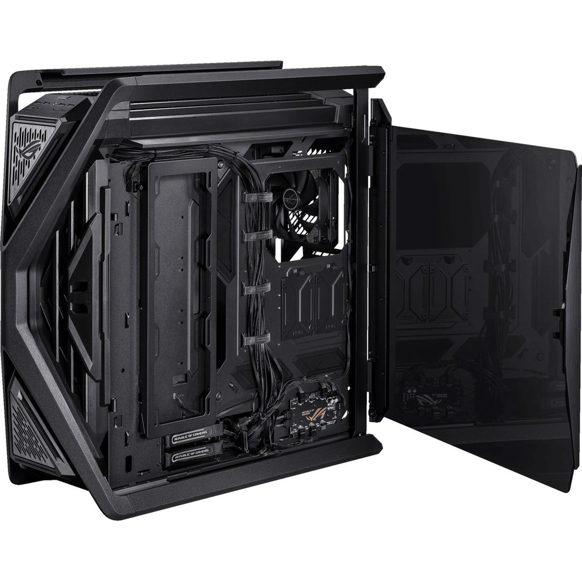 Asus ROG Hyperion GR701