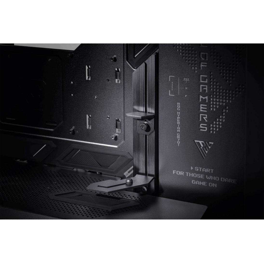 Asus ROG Hyperion GR701