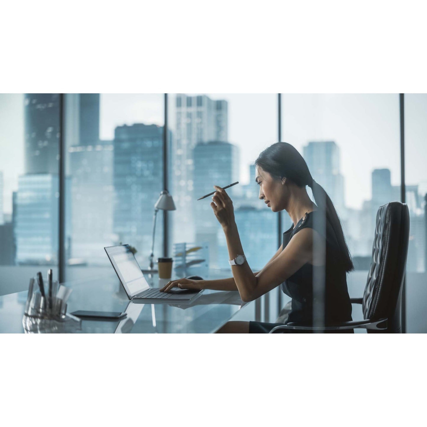 Dynabook Satellite Pro C40-K 14" Notebook - HD - 1366 x 768 - Intel Celeron 7305 1.10 GHz - 4 GB Total RAM - 128 GB SSD - Dark Blue