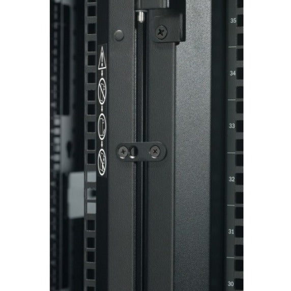 APC NetShelter SX Deep Rack Enclosure With Sides